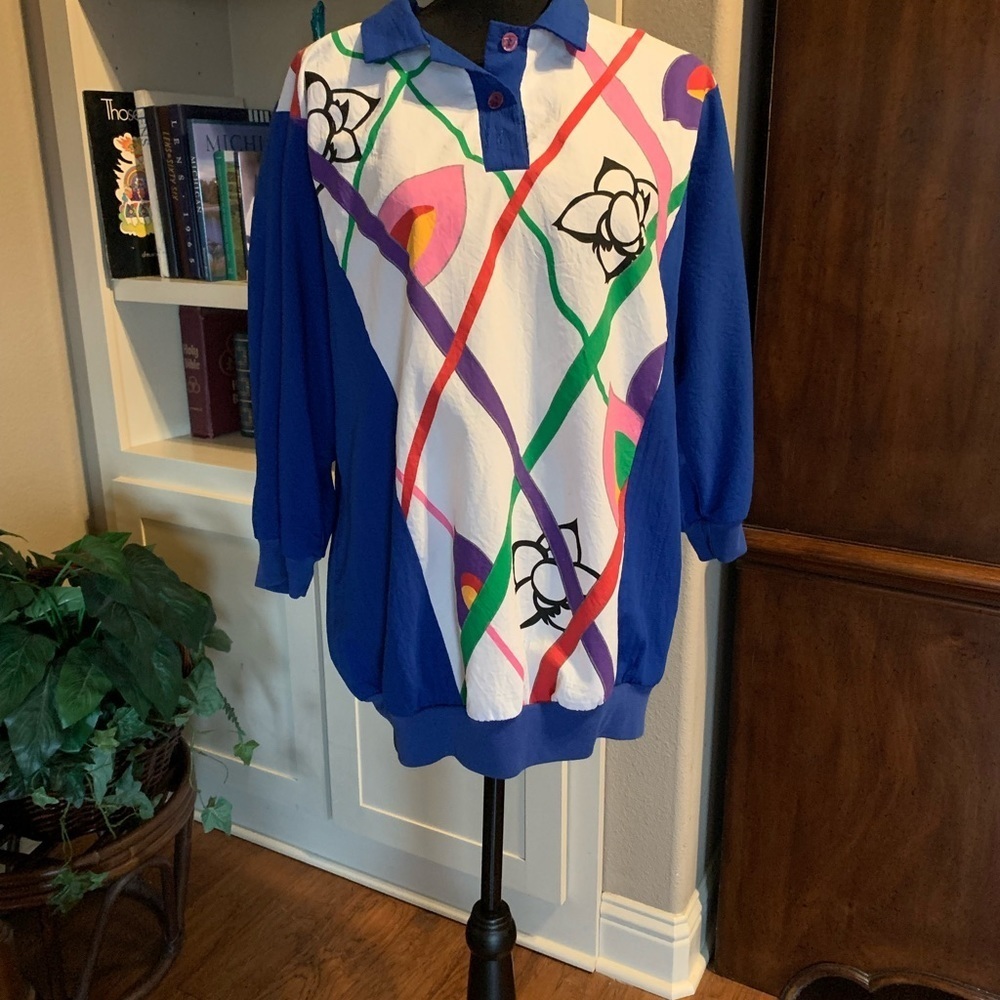 Capistrano Vintage Blue and White Pullover Top - Picture 5 of 8